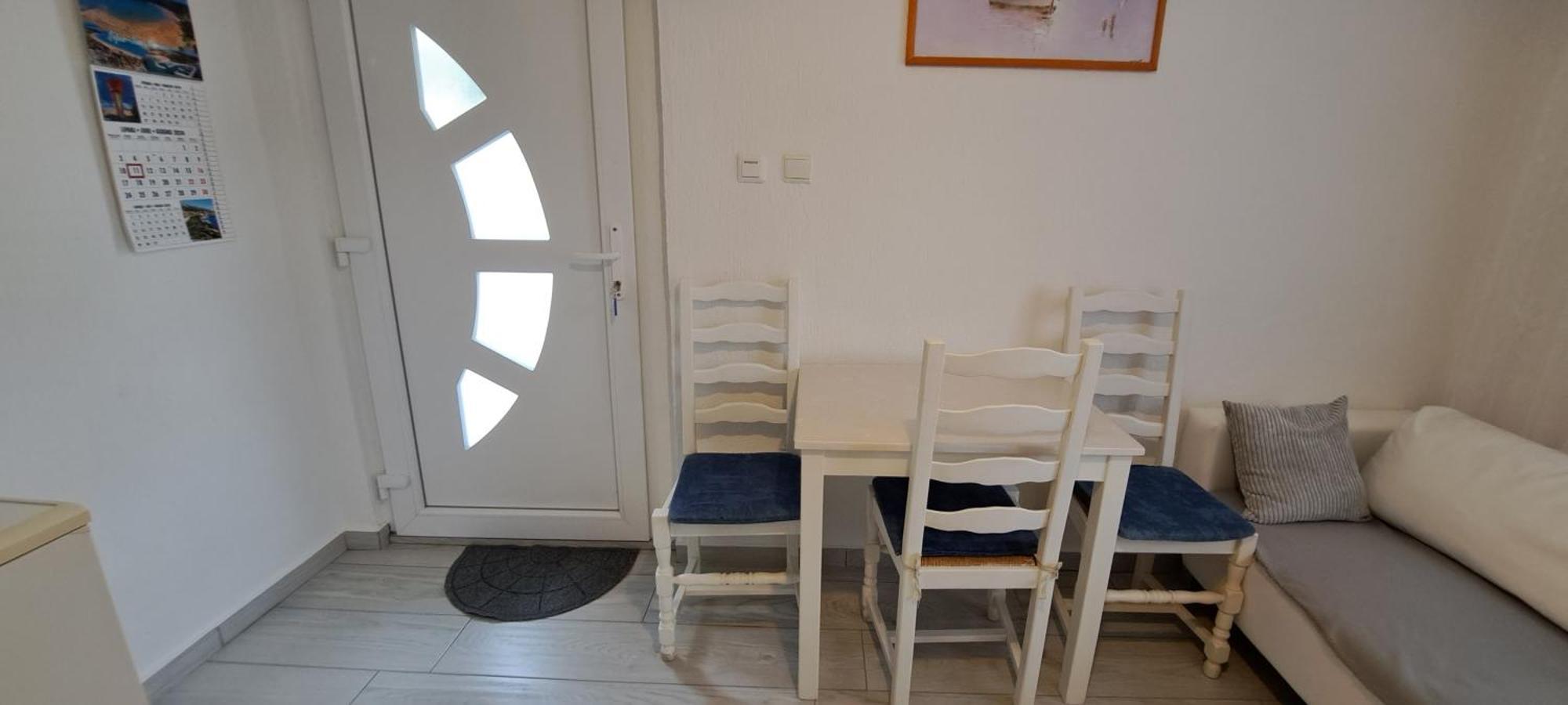Apartmani Ana-Lora Лопар Экстерьер фото